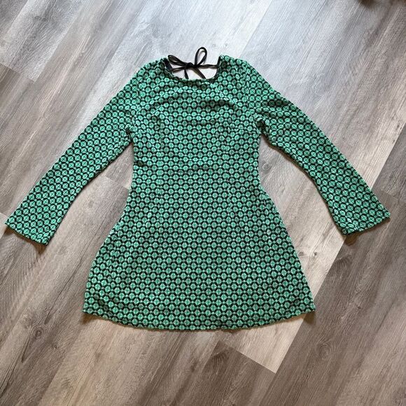 CIDER Round Neck Retro Geometric Tie Back Mini Dress - Picture 2 of 9